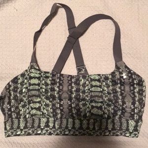 Under armor heat gear bra